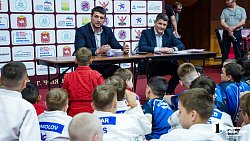 В Челябинске провели Фестиваль борьбы по трем единоборствам