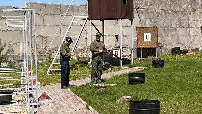 В Магнитогорске волонтеров учат сбивать вражеские дроны