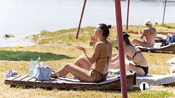 Челябинцы открыли пляжный сезон на трех городских водоемах
