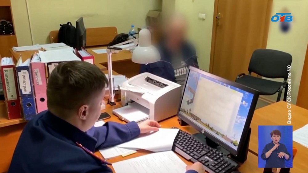 Челябинского таксиста обвиняют в изнасиловании и убийстве своей пассажирки