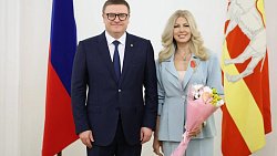 Алексей Текслер вручил государственные и региональные награды 47 южноуральцам