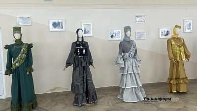По мотивам песни группы AY YOLA создали коллекцию одежды
