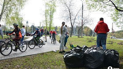 С улиц Челябинской области после субботников вывезли 113 тысяч мешков мусора