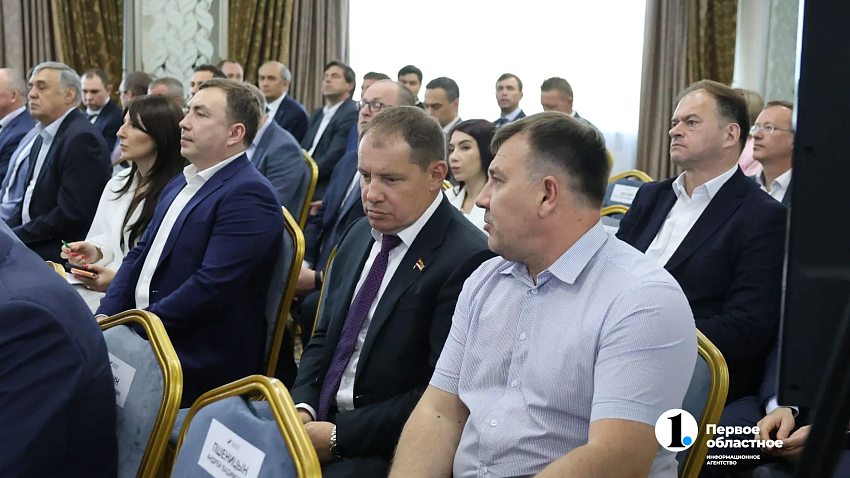 Зарплаты жителей Челябинской области выросли на 8% с начала года
