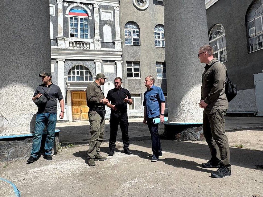 Челябинская область восстанавливает ДК машиностроителей в Ясиноватой