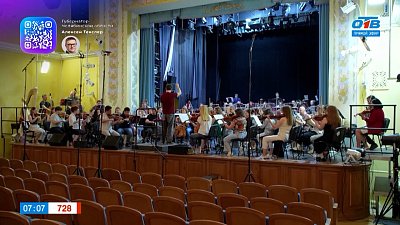 Виртуозное исполнение Чайковского и Малера в сюжете «Репетиция с пианистом»