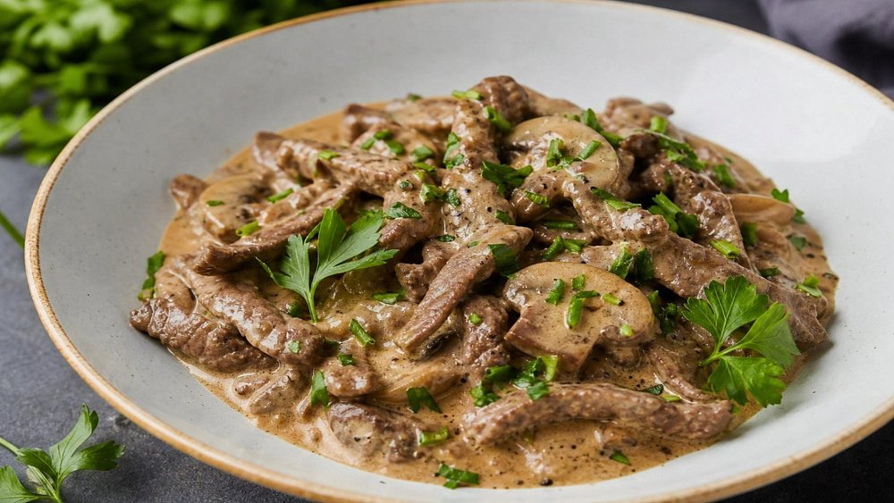 При этих болезнях лучше не отказываться от мяса в рационе
