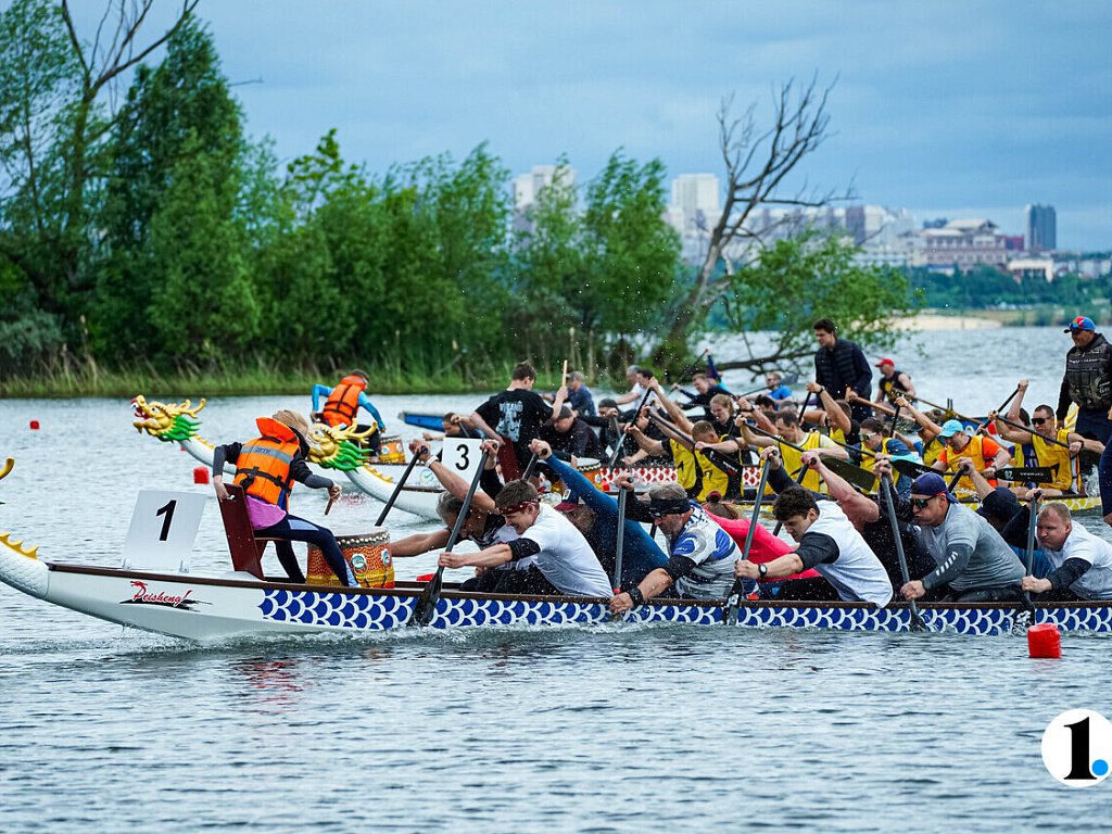 Лодки на воде, чемпионы на земле — итоги Кубка Урала по гребному спорту