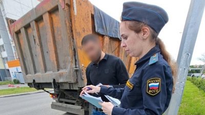 В Челябинской области арестовали грузовик, за которым числятся 552 неоплаченных штрафа