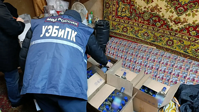 В гараже у челябинки нашли алкоголь и сигареты на 1,5 млн рублей