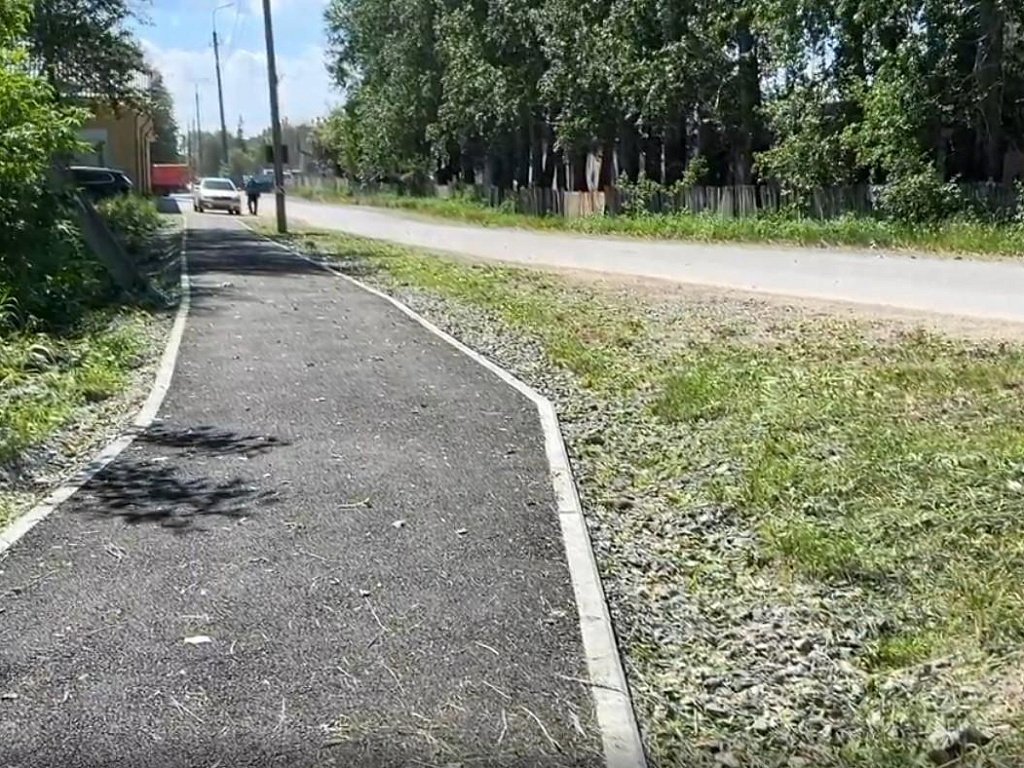 В поселке Тимирязевском по поручению губернатора построили тротуар до трассы М‑5