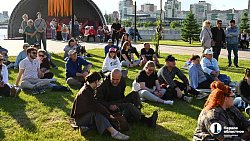 Поют все: на набережной в Челябинске гремит 50‑й, юбилейный Ильменский фестиваль
