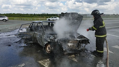 В Аргаяшском округе в ДТП загорелась машина
