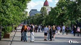 Продажи летней одежды замедлились на Южном Урале