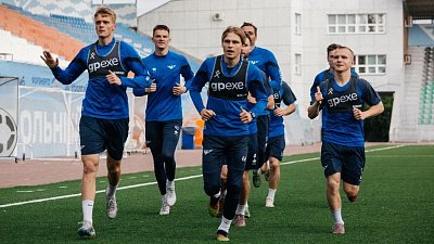 Футбольный клуб «Челябинск» начал подготовку к новому сезону в Первой лиге