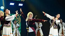 В День России в Челябинске выступил артист Дмитрий Харатьян