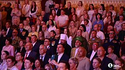 В День России в Челябинске выступил артист Дмитрий Харатьян