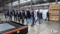 Алексей Текслер оценил производственные мощности завода «Феррум‑С» в Златоусте