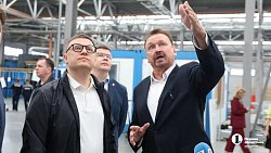 Алексей Текслер оценил производственные мощности завода «Феррум‑С» в Златоусте