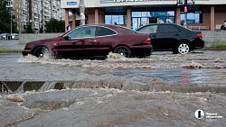 На Челябинск 15 июня снова обрушился ливень