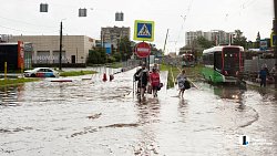 На Челябинск 15 июня снова обрушился ливень