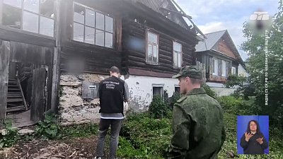 В частном доме Златоуста рухнула крыша