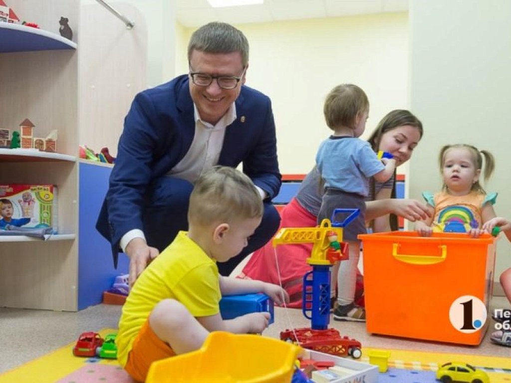 Губернатор призвал предприятия Челябинской области открывать ясли для детей сотрудников