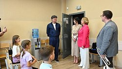 Юные челябинские аккордеонисты сыграли Николаю Цискаридзе «Танец с саблями»