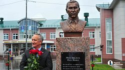 В Кунашаке открыли памятник поэту-фронтовику Мусе Джалилю