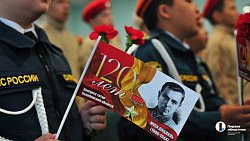 В Кунашаке открыли памятник поэту-фронтовику Мусе Джалилю