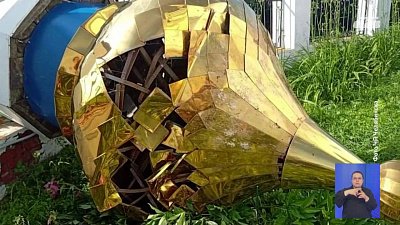На Южном Урале ветер снес купол и крест с храма