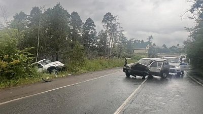 Шесть человек пострадали в лобовом ДТП под Кыштымом