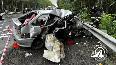 Два человека погибли в ДТП с возгоранием авто в Челябинской области