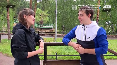 Активное утро в сюжете «Зарядка в Парке Гагарина»
