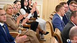 Алексей Текслер вручил дипломы выпускникам кадровой программы «Герои Южного Урала»