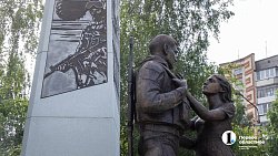 В День ветеранов боевых действий в Челябинске возложили цветы на Алее Славы