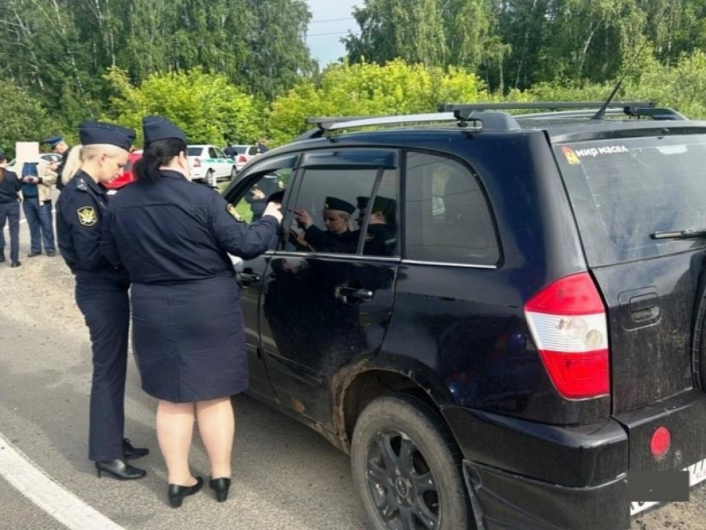 Приставы взыскали полмиллиона рублей на повороте в челябинский сад