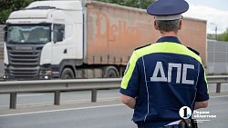 Женщина в мужской профессии: кто следит за порядком на дорогах Челябинска