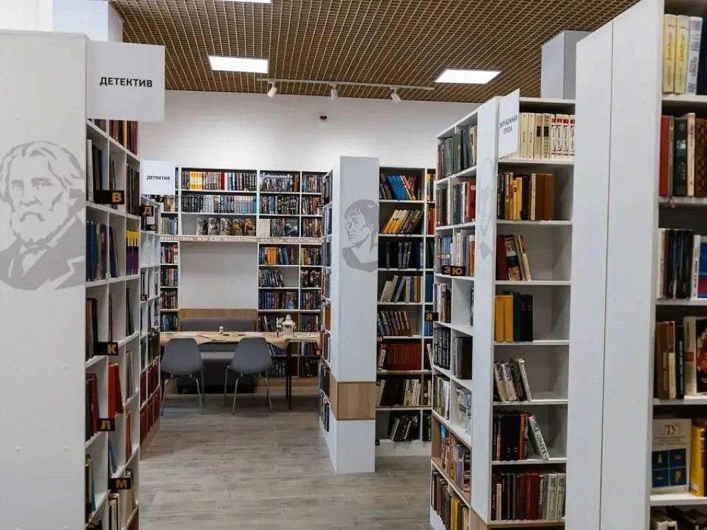 Одна из старейших библиотек открылась в Челябинске после обновления