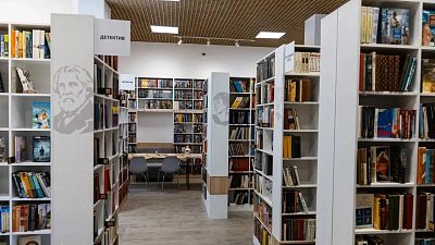 Одна из старейших библиотек открылась в Челябинске после обновления