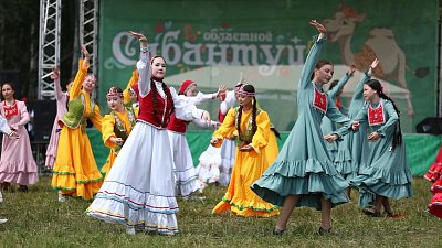 Рекордные 70 тысяч человек посетили юбилейный Сабантуй в Аргаяшском округе
