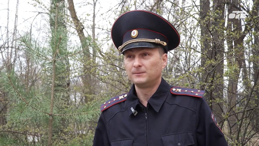 На Южном Урале сотрудники МВД спасли пенсионера с инсультом