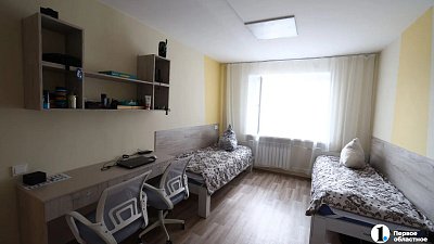 Алексей Текслер проверил капремонт общежития технического колледжа в Озерске