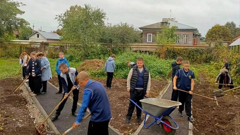 По следам ДЭФ в Челябинске: победители обновляют природные зоны
