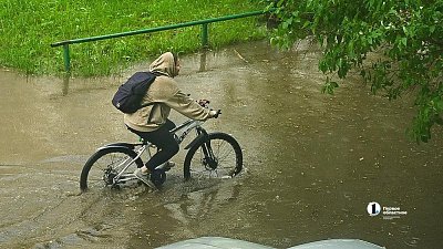 Предпоследний уровень погодной опасности действует на Южном Урале до 20 июля