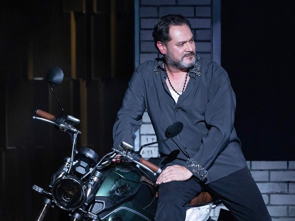 Ильдар Абдразаков привезет в Челябинск оперу «Алеко» севастопольского театра
