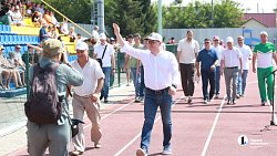 Свыше 2 тыс. спортсменов собрали сельские игры «Золотой колос — 2026» в Кунашаке