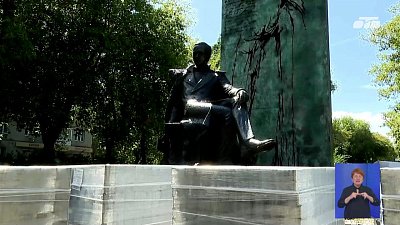 В Магнитогорске преображают сквер Лермонтова