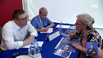 Алексей Текслер провел личный прием граждан в Коркино
