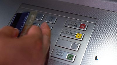 Пенсионеров из Озерска обманули по новой мошеннической схеме с подвозом воды